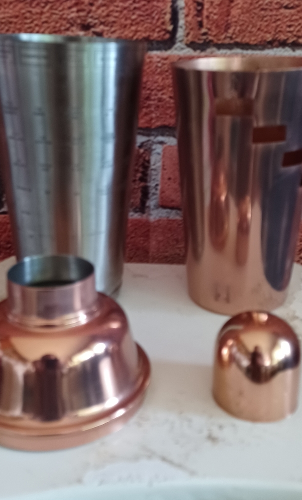 Copper cocktail maker/shaker - Picture 3 of 16